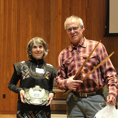 Pat Green and David Miller receive their volunteer awards. Photo: Land Trust.