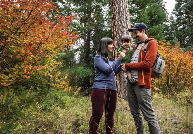 The Source Weekly highlights Deschutes Land Trust "Kids Falling for Nature" outdoor experience